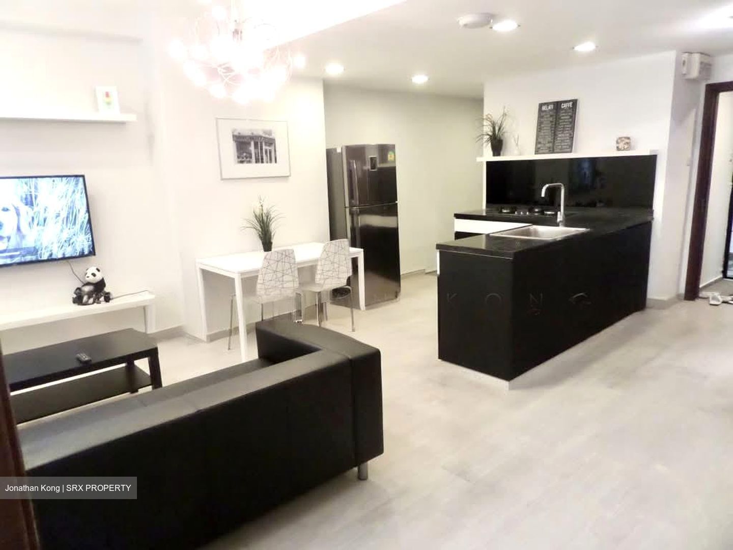 International Plaza (D2), Apartment #580229511